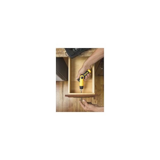 Set 25 pz. Giravite a Cricchetto con Inserti (0-63-022) Stanley