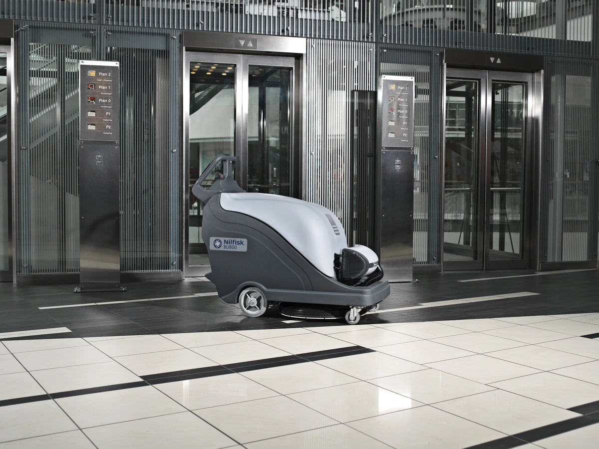 Macchina per la pulizia professionale NILFISK BU800 51BT Nilfisk
