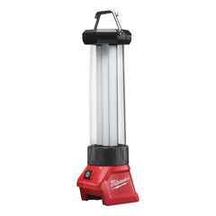 Faro a Lanterna M18 Milwaukee