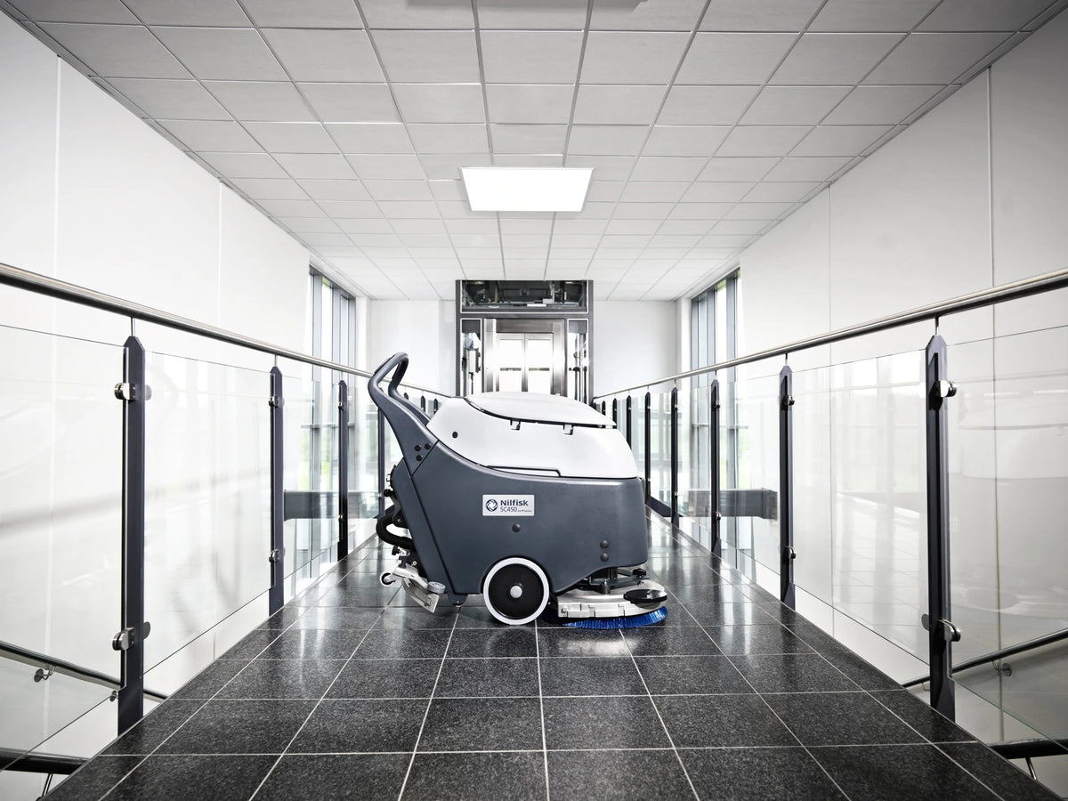 Lavasciuga pavimenti LAVASCIUGA SC450 53 B Nilfisk