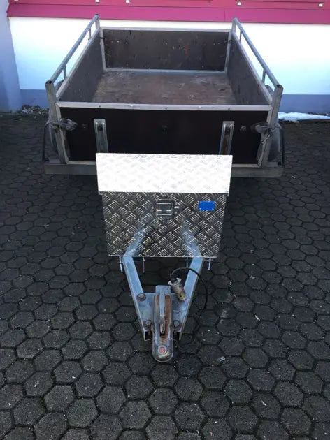Svelt Cassa per carrelli trainabili