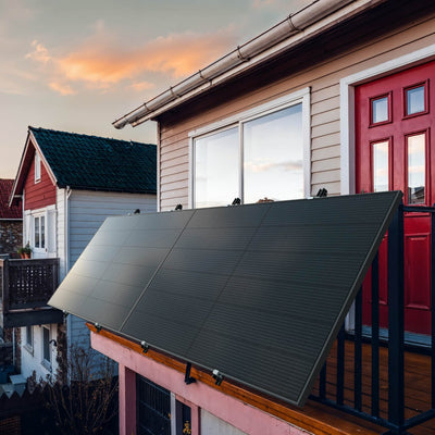 Kit fotovoltaico da balcone con microinverter 600 W e pannelli rigidi STREAM EcoFlow