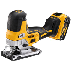 منشار عمودي متردد بمقبض جسمي طراز XR 18 فولت ببطاريتين 5.0 أمبير/ساعة DeWalt