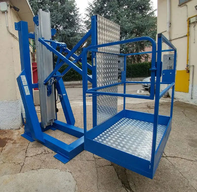 Piattaforma elevabile elettroidraulica o meccanica su misura Svelt